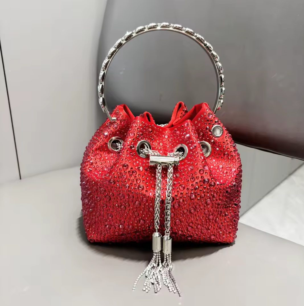 Pochette Soirée Strass Cristal Femme – Sac Seau Luxe Chaîne Dorée