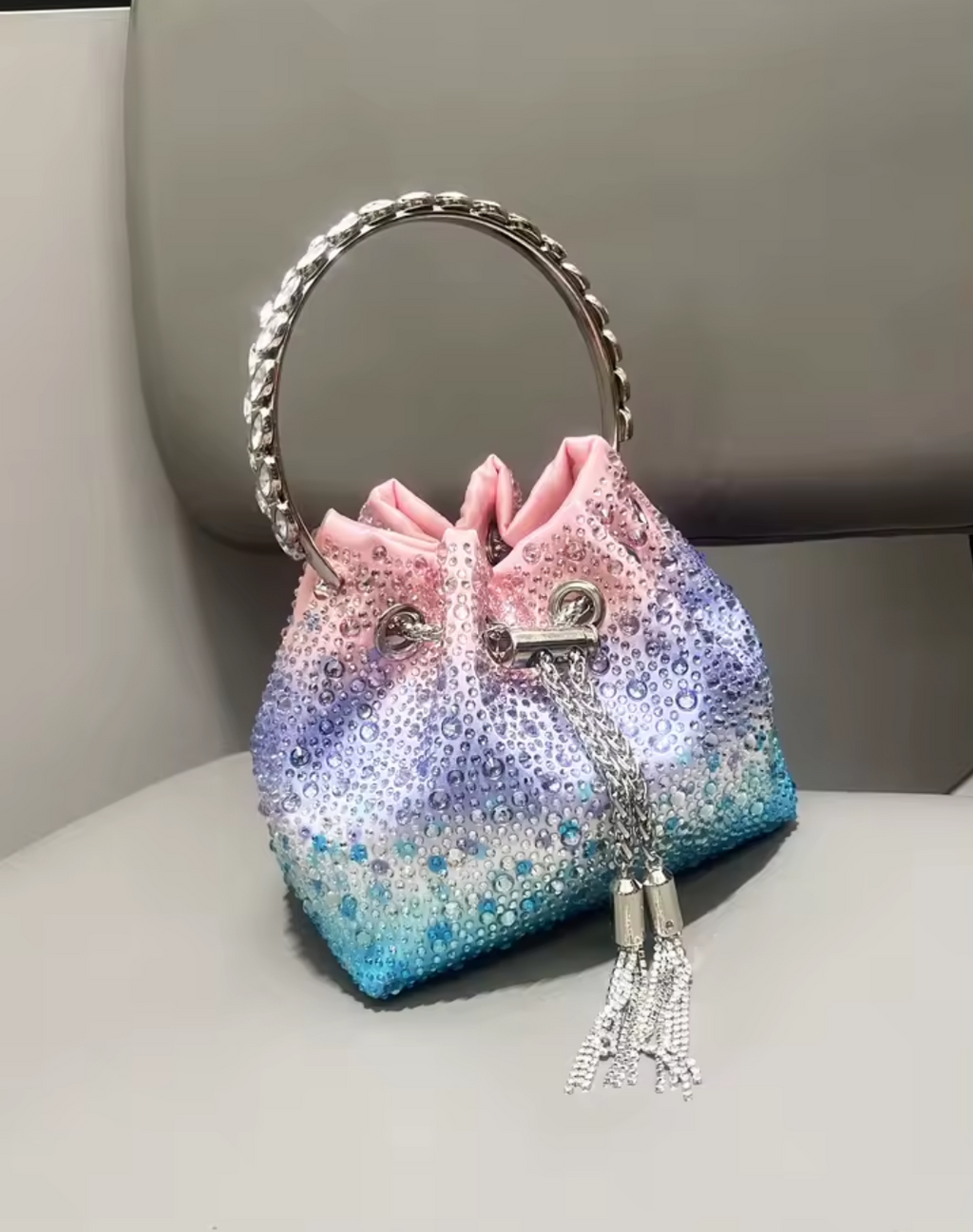 Pochette Soirée Strass Cristal Femme – Sac Seau Luxe Chaîne Dorée