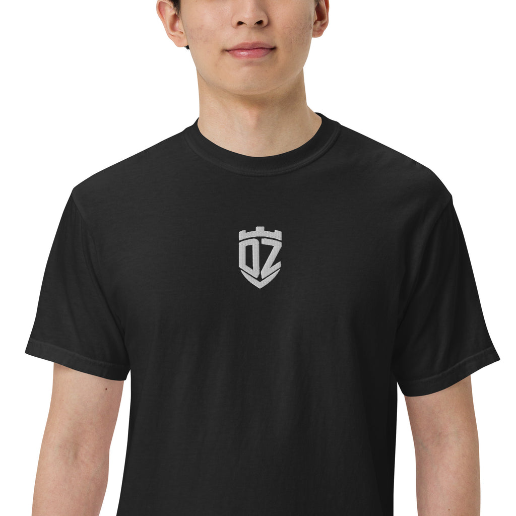 Détail du col renforcé double surpiqûre du t-shirt épais noir DZ Collection